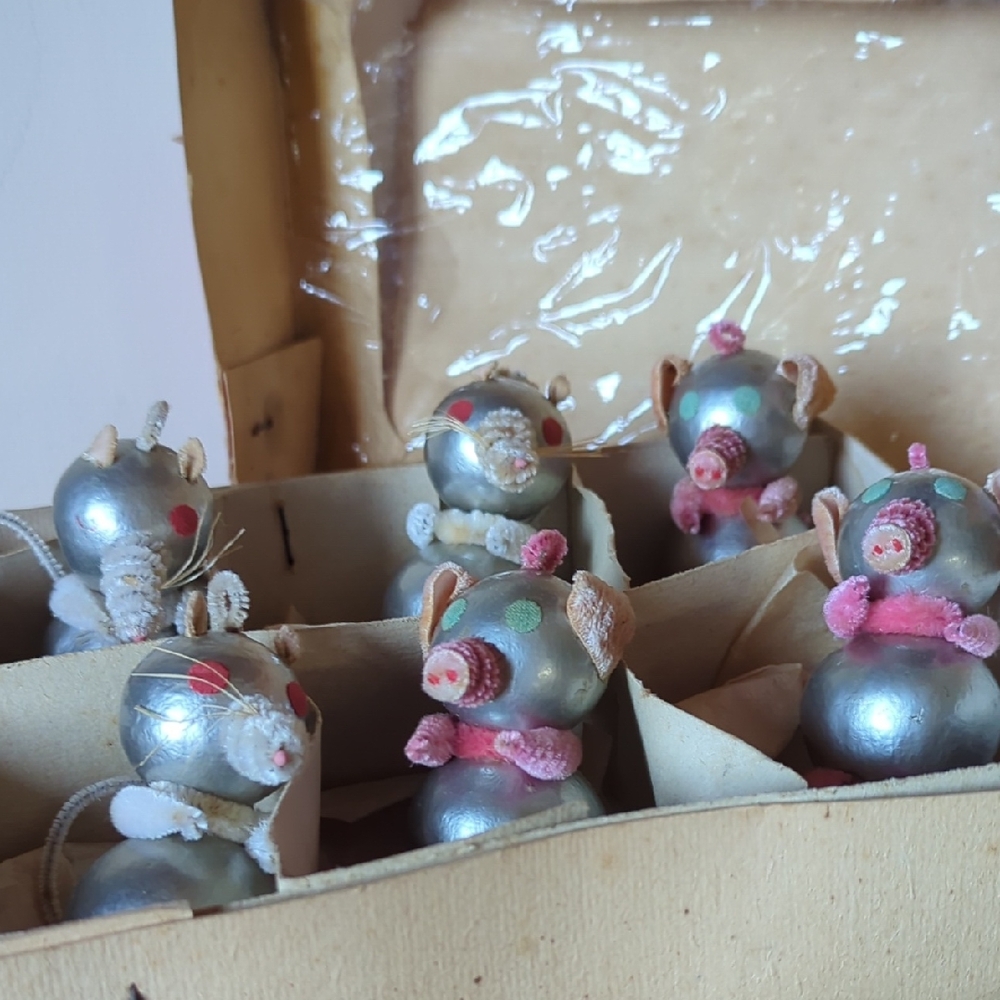 Antique Christmas Set Of Pig & Mice Ornaments Silver, Ping Velour Chentile
